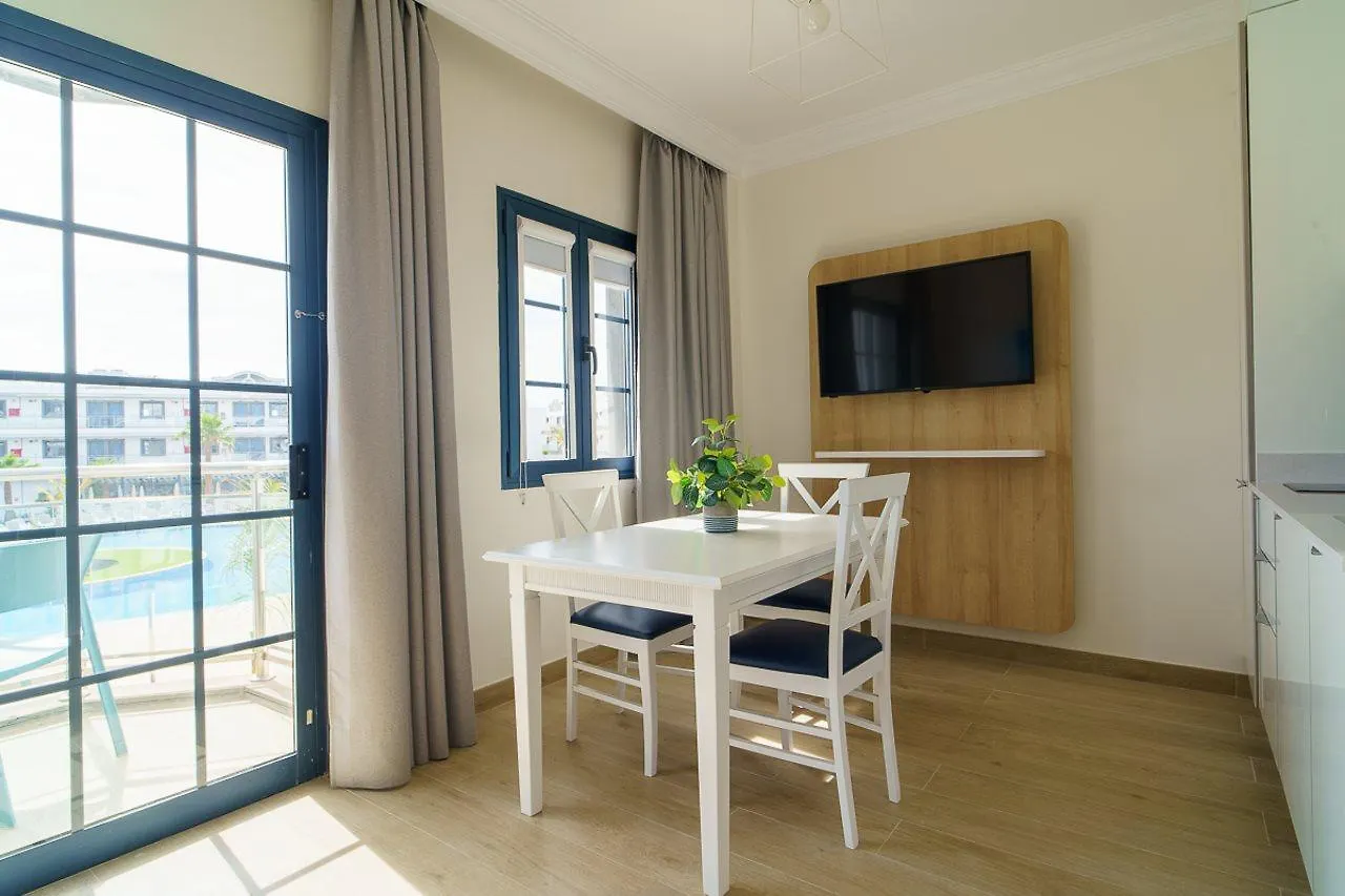 ****  Hotel Cordial Marina Blanca Playa Blanca  Spanje